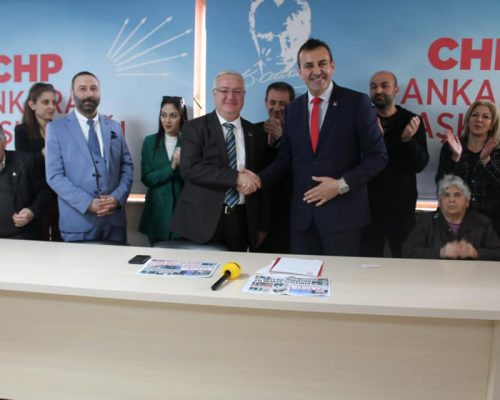 Cumhuriyet Halk Partisi Keçiören İlçe binamızda ve hemen ardından Cumhuriyet Halk Partisi İl Binamızda Aday Adaylığımızı Açıkladık